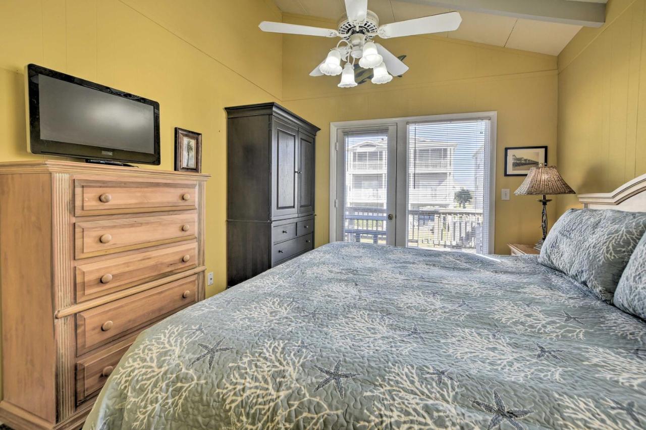 2nd-Row Holden Beach Abode - Steps to Ocean! Exterior foto